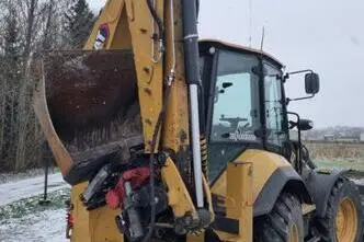 Caterpillar 444, 82 kW