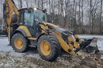 Caterpillar 444, 82 kW