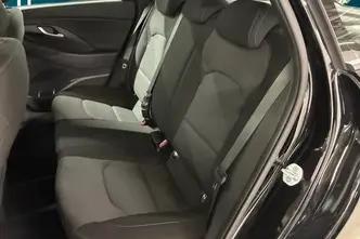 Hyundai i30, 1.0, 88 kW, petrol, manual, front-wheel drive