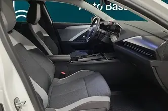 Opel Astra, 1.2, 96 kW, bensiin, automaat, esivedu