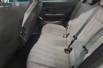 Renault Megane, elekter, automaat, esivedu