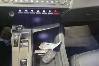 Peugeot 308, 1.2, 96 kW, bensiin, automaat, esivedu