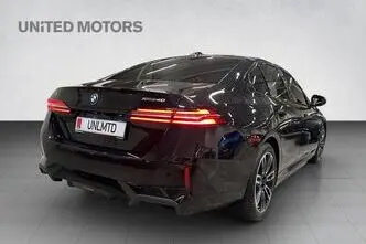 BMW i5, 290 kW, elekter, automaat, nelikvedu