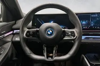 BMW i5, 290 kW, elekter, automaat, nelikvedu