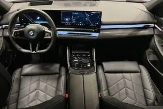 BMW i5, 290 kW, elekter, automaat, nelikvedu