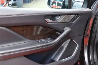 Jaguar I-Pace, 172 kW, electric, automatic, four-wheel drive