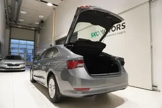 Škoda Octavia, 1.5, 110 kW, hybrid, automatic, front-wheel drive