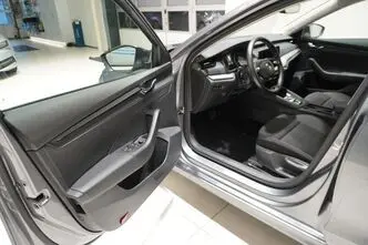 Škoda Octavia, 1.5, 110 kW, hybrid, automatic, front-wheel drive