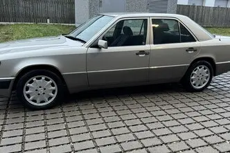 Mercedes-Benz 230, 2.3, 97 kW, bensiin, manuaal, tagavedu