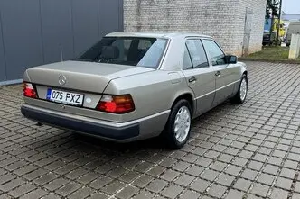 Mercedes-Benz 230, 2.3, 97 kW, bensiin, manuaal, tagavedu