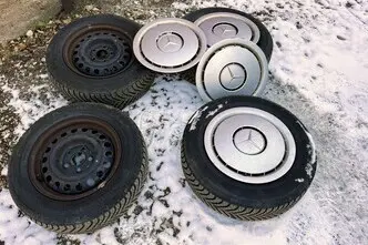 Mercedes-Benz 230, 2.3, 97 kW, bensiin, manuaal, tagavedu