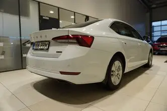 Škoda Octavia, 1.0, 81 kW, hybrid, automatic, front-wheel drive