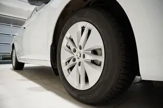 Škoda Octavia, 1.0, 81 kW, hybrid, automatic, front-wheel drive