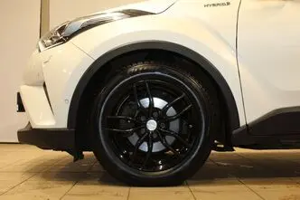 Toyota C-HR, 1.8, 72 kW, hübriid, automaat, esivedu