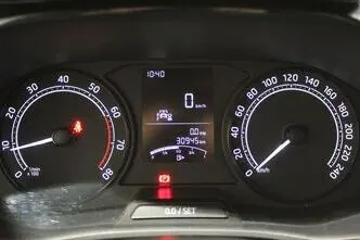 Škoda Fabia, 1.0, 59 kW, bensiin, manuaal, esivedu