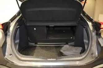 Toyota C-HR, 1.8, 72 kW, hübriid, automaat, esivedu