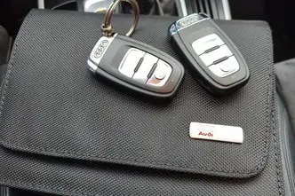 Audi A4, 132 kW, petrol, automatic, front-wheel drive