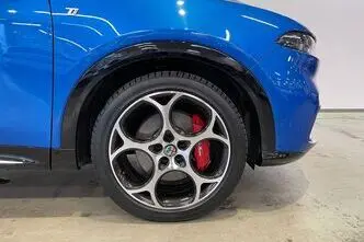 Alfa Romeo Tonale, 1.5, 117.4 kW, гибрид, механическая, передний привод