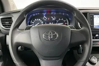 Toyota Proace, 2.0, 130 kW, дизель, автомат, передний привод