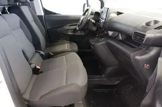 Toyota Proace City, 62 kW, electric, automatic, front-wheel drive