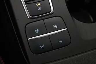 Ford Kuga, 2.5, 112 kW, pistikhübriid, automaat, esivedu