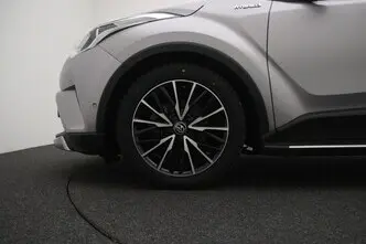 Toyota C-HR, 1.8, 72 kW, hübriid, automaat, esivedu