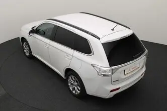 Mitsubishi Outlander, 2.0, 89 kW, pistikhübriid, automaat, nelikvedu