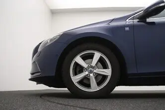 Volvo V40, 2.0, 88 kW, diisel, manuaal, esivedu