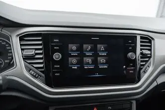 Volkswagen T-Roc, 1.5, 110 kW, bensiin, automaat