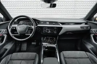 Audi e-tron, 230 kW, elekter, automaat, nelikvedu