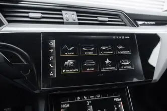 Audi e-tron, 230 kW, elekter, automaat, nelikvedu