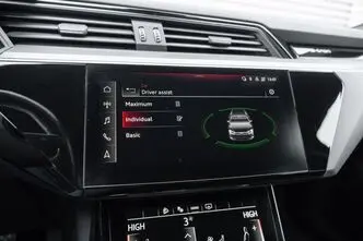 Audi e-tron, 230 kW, elekter, automaat, nelikvedu