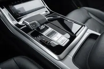 Audi Q8, 3.0, 210 kW, diesel, automatic, four-wheel drive