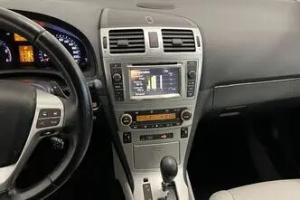 Toyota Avensis, 2.2, 110 kW, diisel, automaat, esivedu