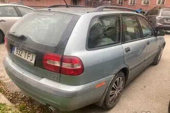 Volvo V40, 1.8, 90 kW, bensiin, automaat, esivedu