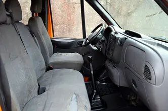 Ford Transit, 2.4, 66 kW, diisel, manuaal, tagavedu