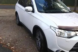 Mitsubishi Outlander, 2.0, 110 kW, petrol, automatic, four-wheel drive