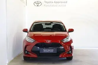 Toyota Yaris, 1.5, 68 kW, hybrid, automatic, front-wheel drive