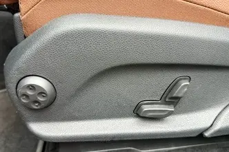 Mercedes-Benz GLC 300, 2.0, 155 kW, hübriid, automaat, nelikvedu