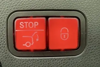 Mercedes-Benz GLC 300, 2.0, 155 kW, hübriid, automaat, nelikvedu