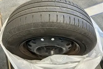 Hyundai i30, 1.4, 74 kW, бензин, механическая, передний привод