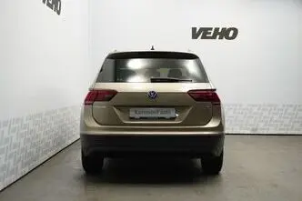 Volkswagen Tiguan, 1.4, 110 kW, petrol, manual, four-wheel drive