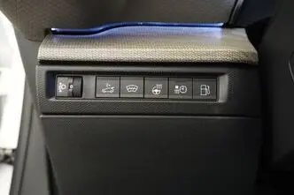 Citroën C5 X, 1.6, 132 kW, pistikhübriid, automaat, esivedu