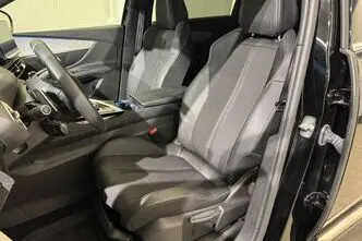 Peugeot 5008, 1.2, 96 kW, bensiin, automaat, esivedu