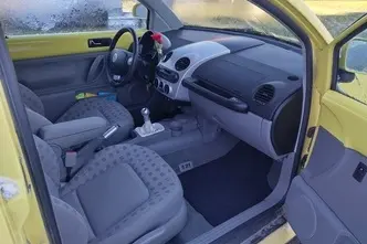 Volkswagen New Beetle, 2.0, 85 kW, bensiin, manuaal, esivedu