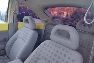 Volkswagen New Beetle, 2.0, 85 kW, bensiin, manuaal, esivedu