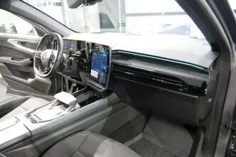 Renault Austral, 1.3, 116 kW, hübriid, automaat, esivedu