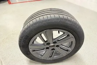 Peugeot 308, 1.2, 96 kW, bensiin, automaat, esivedu