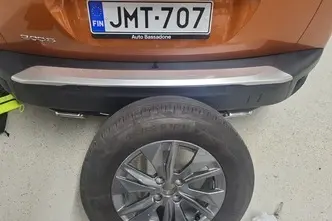 Peugeot 2008, 1.2, 96 kW, bensiin, automaat, esivedu