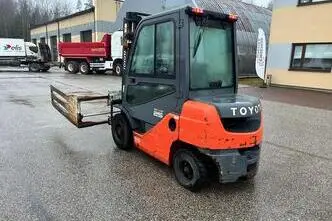 Toyota 02-8 FDF25, 36 kW